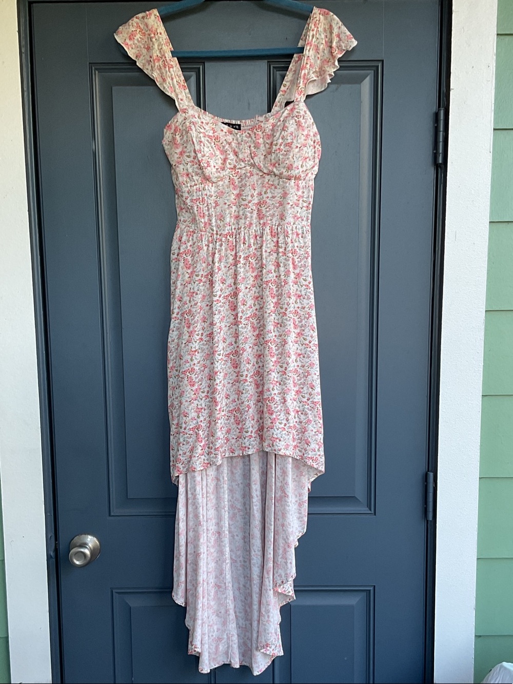 As U Wish Pink Floral High-Low Chemise with Ruffled Straps, Size M